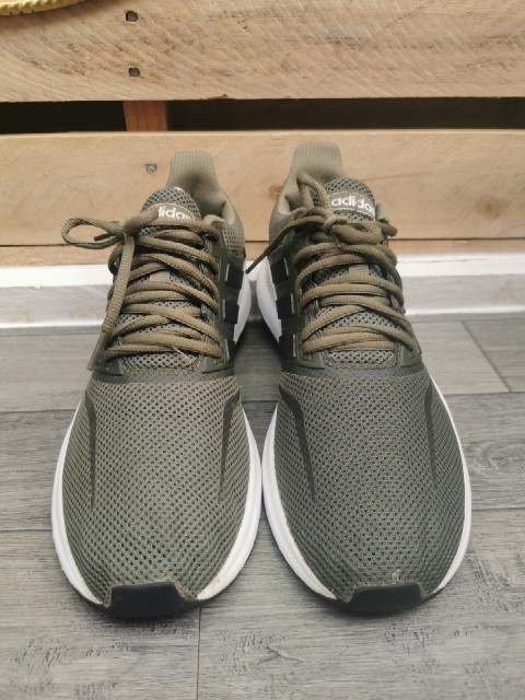 Picture 2 of 6