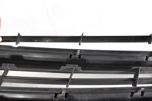 2078880183 | 2008 - 14 Mercedes C250 C300 Radiator Center Grille Mesh Panel OE - Bild 11 von 24