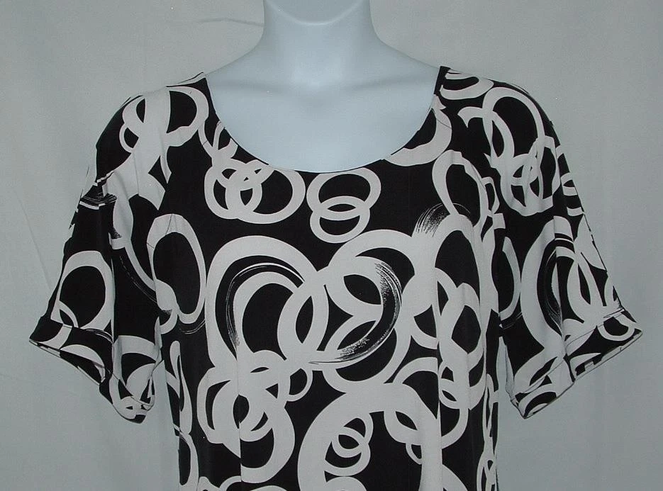 Vestido midi tejido jersey elástico talla grande 3X estampado blanco y negro JONES STUDIO Foto 2 de 4