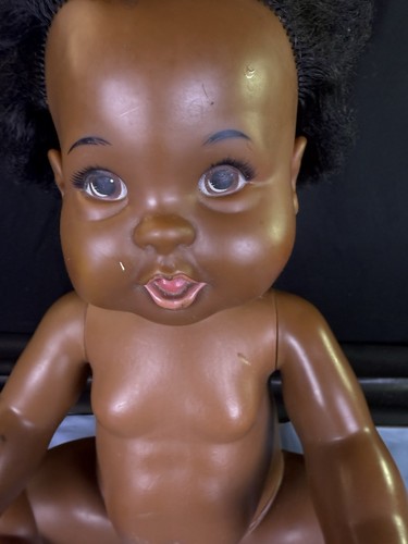 Vintage 1973 Ideal Toy Corp Hollis NY süße afroamerikanische Babypuppe ohne Kleidung 16 Zoll - Bild 2 von 7