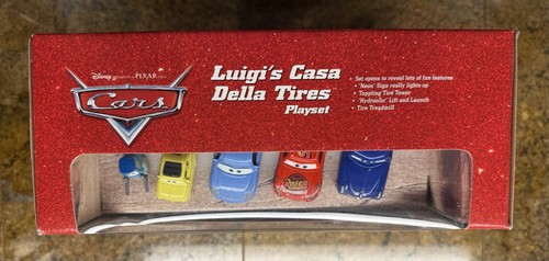NEUWERTIG NEU IM KARTON Disney Pixar Cars Luigi's Casa Dela Reifen Spielset - enthält 5 Autos!! - Bild 4 von 5