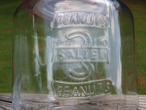 VTG Peanuts Salted Peanuts Clear Glass 9" STORE COUNTER DISPLAY JAR w/Nut Handle - Picture 5 of 7