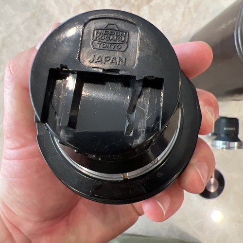 Nikon Fisheye Nikkor 7.5mm F5.6 lens with viewfinder metal caps + original case - Picture 14 of 24