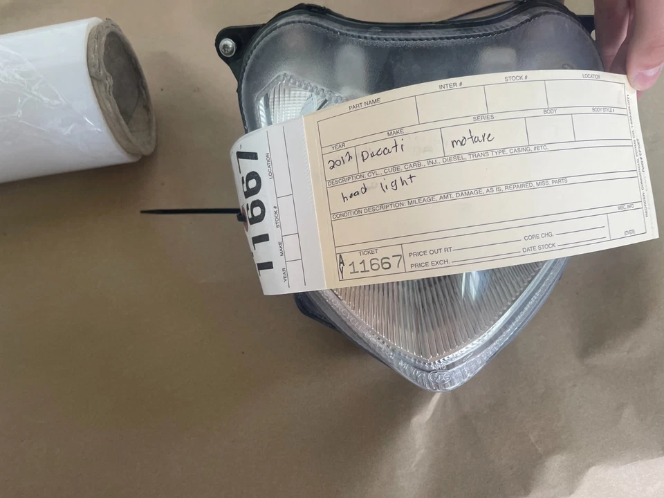 10 11 12 Ducati Hypermotard 1100 796 montaje de luces de cabeza ay11667 Foto 2 de 4
