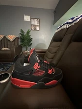 Air Jordan 4 Retro Red Thunder Iconic Style Footwear