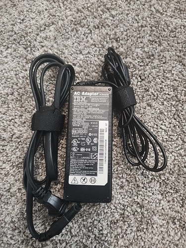 IBM AC POWER ADAPTER AA21131 02K6750 92p1025 100-240V 1.5-.9A 50-60HZ 16V 4.5 - Picture 2 of 3
