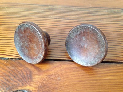 Set Pair 2 Antique Vintage Round Concave Wood Knobs Cabinet Drawer