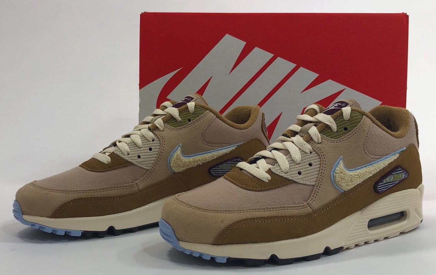 Nike Air Max 90 Premium SE Sz.9.5 858954 200 Nike Air Max 90 Premium SE Sz.9.5 858954 200