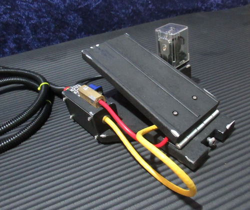 GHOSTBUSTERS TRAP AND PEDAL ASSEMBLY WITH UMBILOCAL CORD LIGHT UP PROP REPLICA - Picture 3 of 24