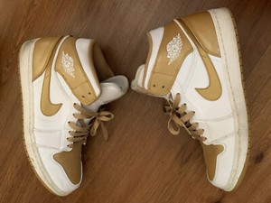 jordan 1 phat gold