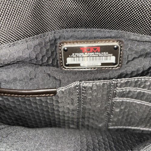 Bolso Mensajero TUMI Alpha Bravo 'Foster' - Usado en Excelente Condición Modelo 222373HK2 - Imagen 9 de 13