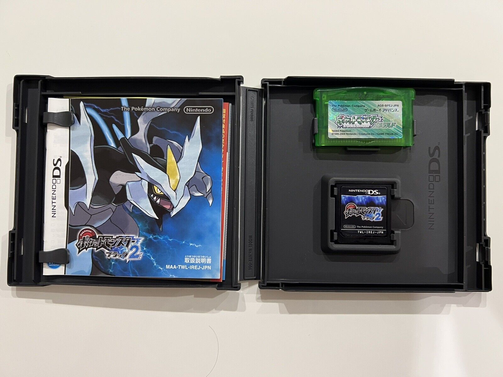 Pokemon Emerald White2 2set Nintendo DS GameBoy Advance Japanese NDS GBA 