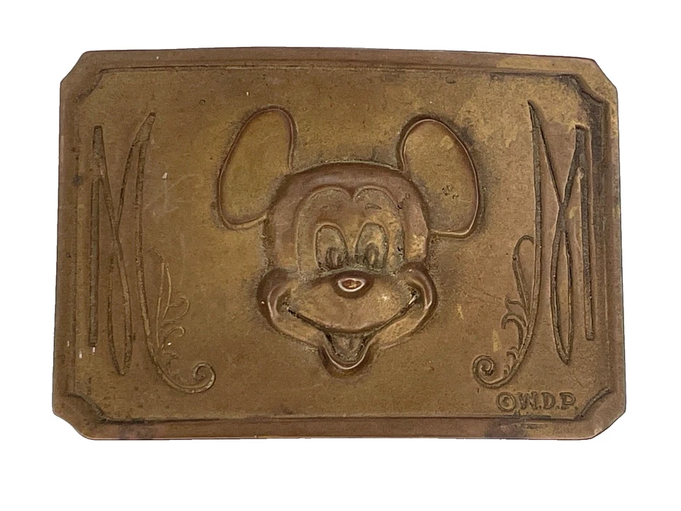 罕见复古 1973 年沃尔特迪斯尼米奇老鼠铜带扣 ~ AL SHELTON ~ — 第 3/4 张图片