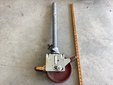 Heavy Duty Layer Height adjustable scaffold castor with brake.