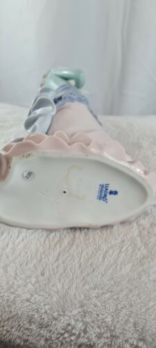 LLADRO READING 1978-02 PORCELAIN FIGURINE 5000G - Picture 6 of 7