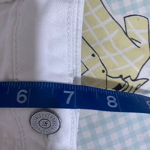 Aeropostale juniors womens ladies shorts cuffed white size 3 4 - Picture 9 of 9