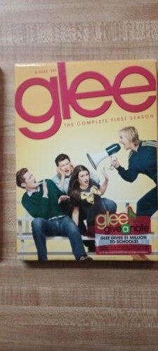Glee:1st season DVD 6-disc set new - Picture 11 of 11