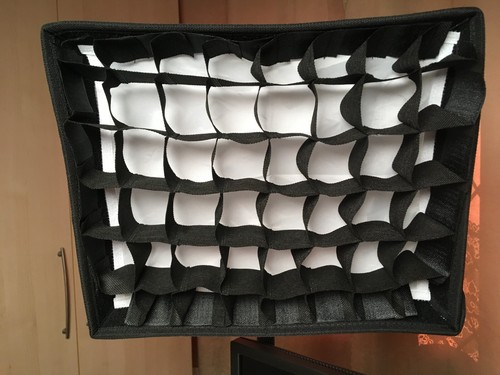 Softbox and Grid for NEEWER GL25B also for Godox LED READ DESCRIPTION - Picture 5 of 7