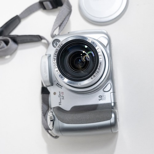 Canon PowerShot S2 IS 5.0MP 12X Zoom Digital Camera CCD Digicam Y2K - Working! - Bild 3 von 15