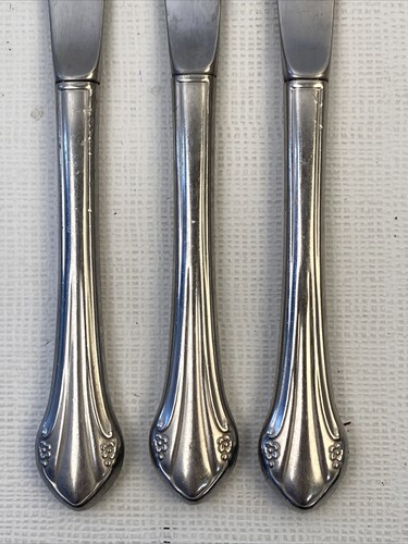 ONEIDA Ltd "REPOSE / BITTERSWEET" Stainless 3 DINNER KNIVES - Glossy 1881 Rogers - Picture 5 of 7