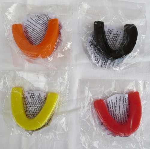 Dientes Y Goma Protectores - Boca para Artes Marciales O Physical SPORTS - Imagen 12 de 13