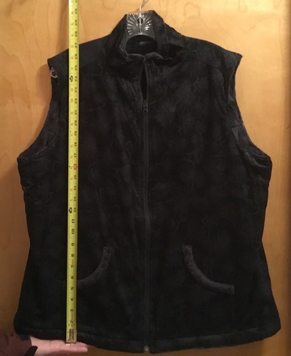 Women's Columbia Reversible Plush & Corduroy Pinecone Pattern Vest Black 2X~NWT - Picture 10 of 10