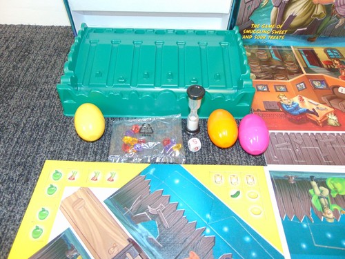 Smuggler Board Game The Game of Smuggling Sweet and Sour Treats! Kosmos - Picture 5 of 19