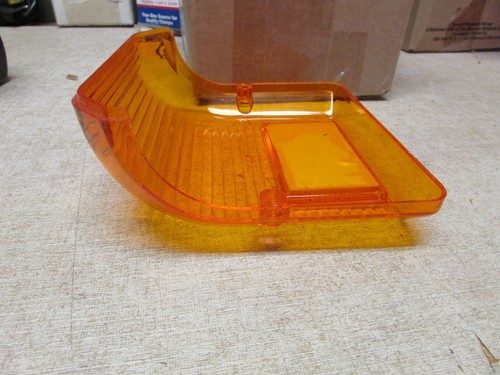 K. D. Lamp RV Marker Light Lens Replacement 90º Wrap Around Amber Lens ONLY - Picture 4 of 5