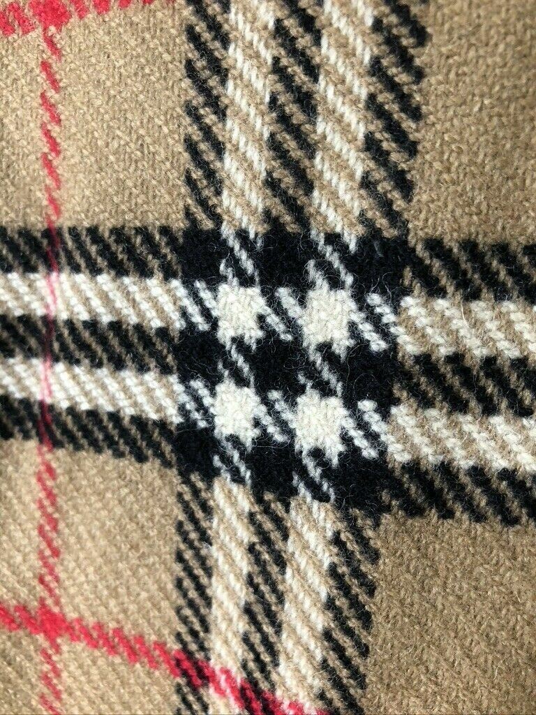 ひまわりBURBERRY ライナー デニムジャケット 40 ノバチェック 新品未使用 BURBERRY バーバリー Bottle Cap Detail Denim