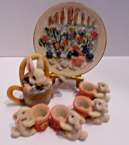 VTG Peter Rabbit Mini Tea Set - Picture 2 of 14