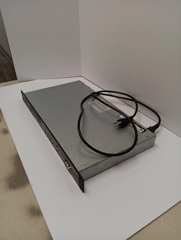 Procesador de audio Soundplex Shure DFR22 con reducción de retroalimentación Foto 3 de 4