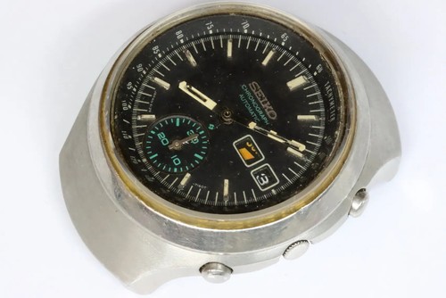 Seiko 6139-7101 chronograph watch found as, defective in poor condition