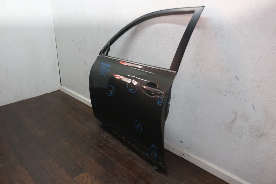 2008 2013 TOYOTA HIGHLANDER LEFT SIDE FRONT DOOR SHELL - Image 3 of 4