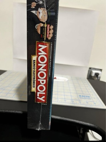 NEW ! Monopoly Game Banco Electronico Hasbro Electronic ( Spanish Edition-sealed - Picture 2 of 7