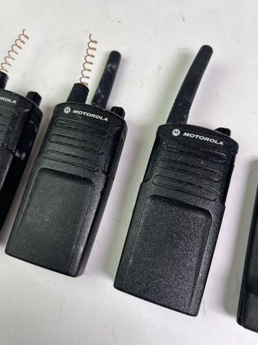 Ungetestet Menge 4 Motorola RMU2040 Funksprechgerät Walkie Talkies + 1 Akku - Bild 3 von 11