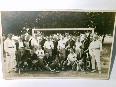 Hokey - Mannschaft. Alte Ansichtskarte / Postkarte s/w, ungel. ca 30ger Jahre ?.