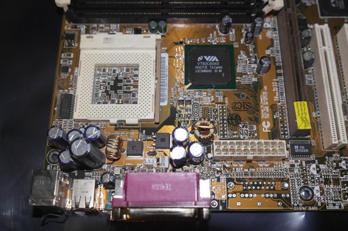 ASUS CUV4X ATX Socket 370 Motherboard AGP Pro PCI ISA FOR PARTS OR REPAIR - Picture 2 of 6