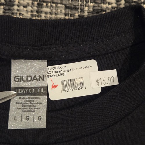 Southern Couture Christmas T-shirt NWT - Picture 4 of 4