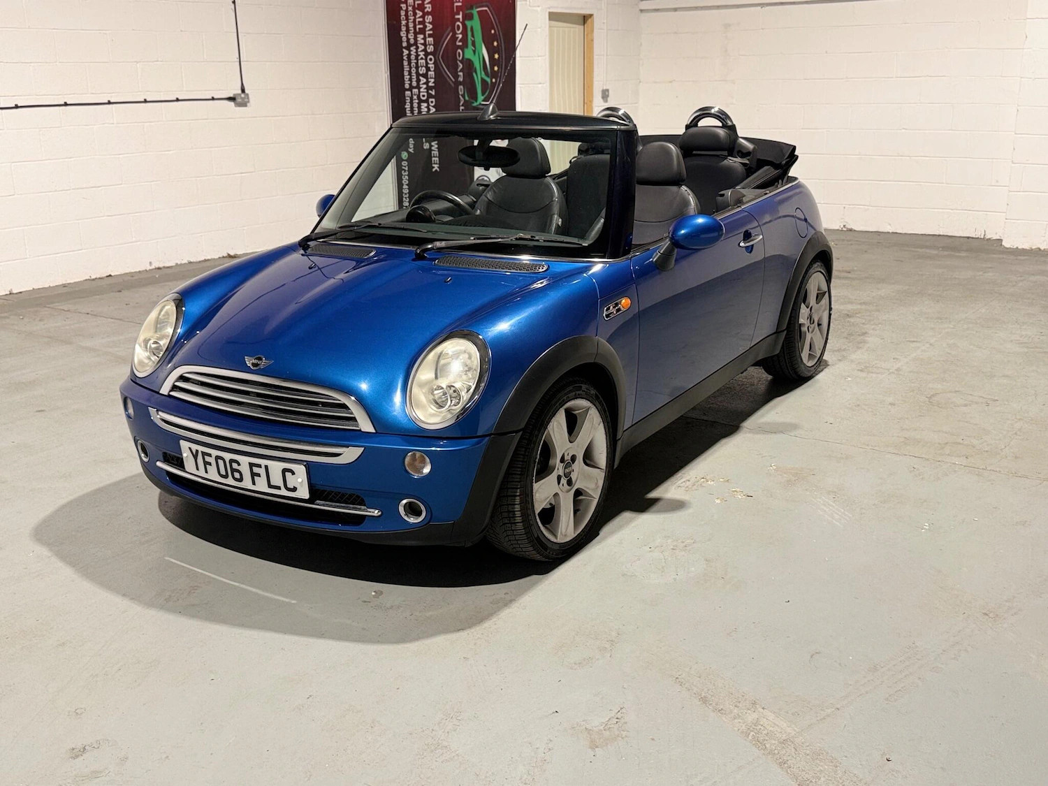 Cheap 2006 MINI Convertible 1.6 Cooper Euro 3 2dr CONVERTIBLE Petrol Manual for sale in Melton Mowbray, Leicestershire