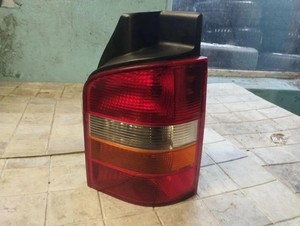 VW TRANSPORTER V T5 Furgon Rücklicht hinten rechts 7H0945258A 2.50 33985307
