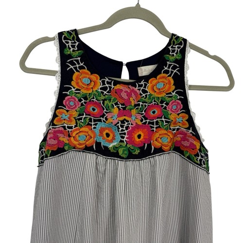 Altar'd State Johnny ärmelloses A-Linien Kleid Gr. Medium Blumen bestickt - Bild 2 von 10