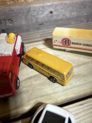 VTG Diecast Car & Truck Lot - Hot Wheels, Matchbox, Misc - Picture 7 of 8