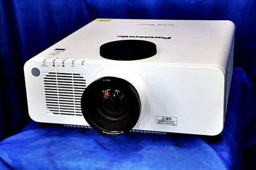 Panasonic PT-RZ970JW Projecteur Laser WUXGA 10K Lumens 1165HRS - Photo 1/12