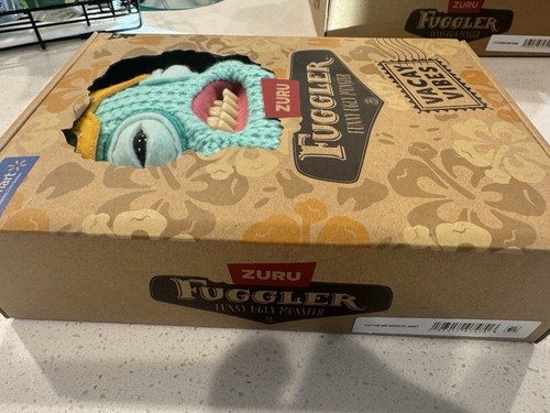 NIB Fuggler Vacay Vibes Exclusive Mr Needles Light Green Funny Ugly Monster Zuru - Picture 4 of 4