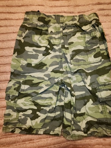 Children's Place, Boys Camo Shorts, Size 16 - Picture 2 of 3