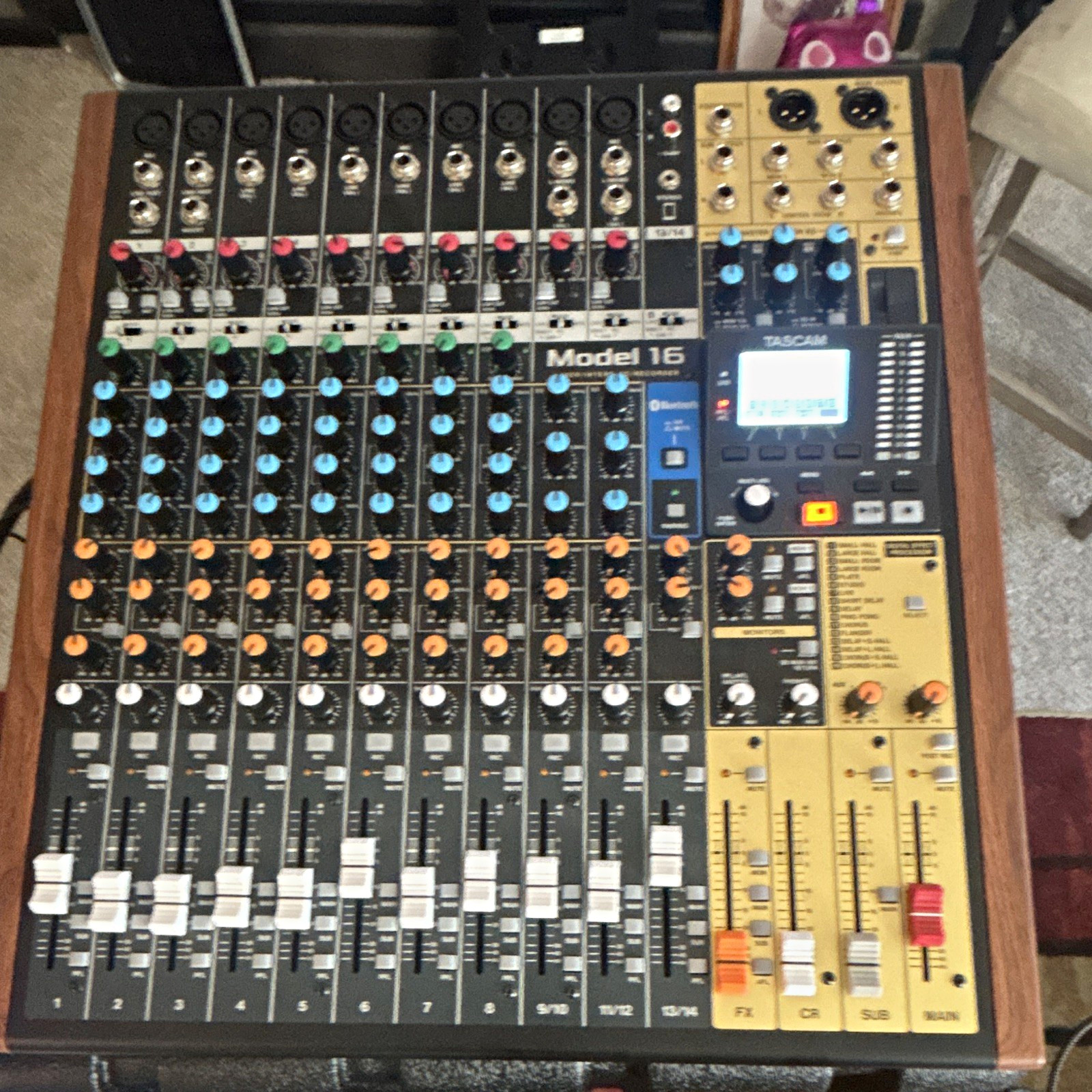 TASCAM Model 16 16-Channel Analog Mixer (see description)