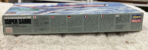 VINTAGE HASEGAWA  1:72  NORTH AMERICAN ROCKWELL F-1000 SUPER SABRE- NEW OPEN BOX - Picture 2 of 8