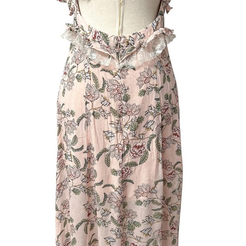 For Love & Lemons Maxi Abito Balsamo Ape Increspato Taglia Media Pizzo Ruffles Rosa (16) - Foto 15 di 16