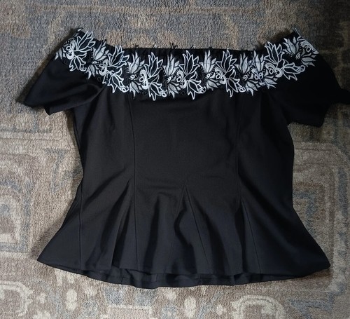 Thalia Sodi Women 2X Black Embroidery Elastic Waist Lined cold shoulder Elegant  - Picture 7 of 8