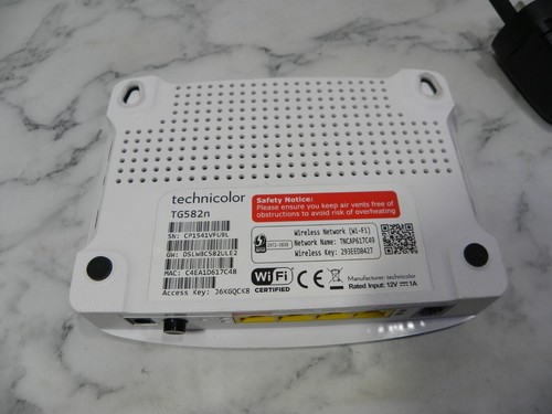 TECHNICOLOR TG582n PRO WIRELESS ROUTER  UK SELLER FREE P&P #BOX117 - Picture 2 of 2